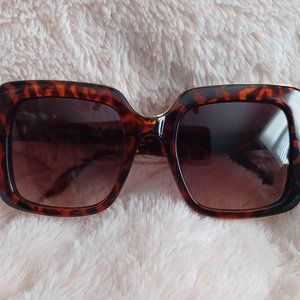 Womens Oversized Skechers Sunglasses